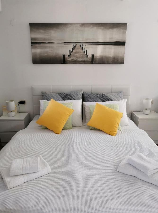 Apartment Maslina Vrboska Esterno foto