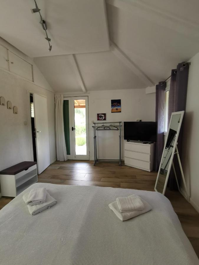 Apartment Maslina Vrboska Esterno foto